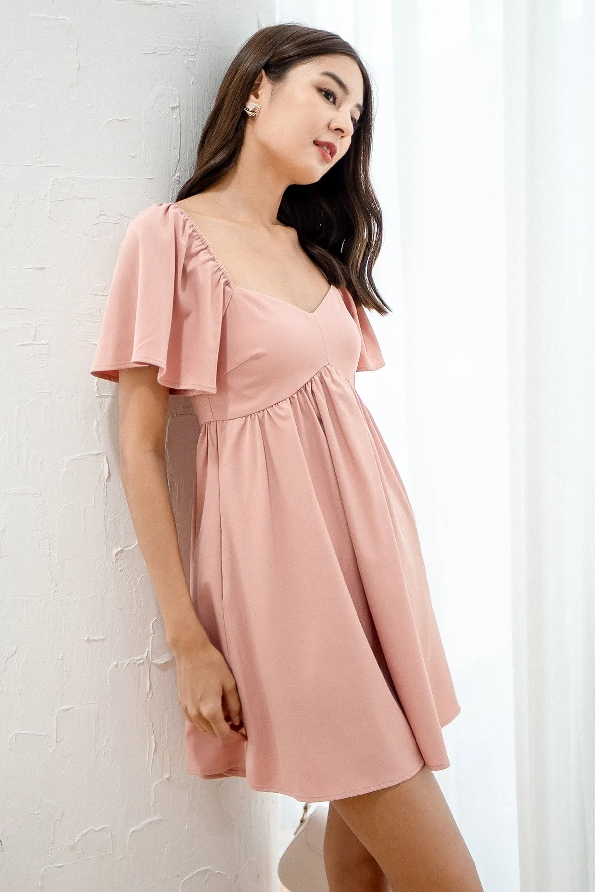 FIOERA FLUTTERS DRESS IN PINK