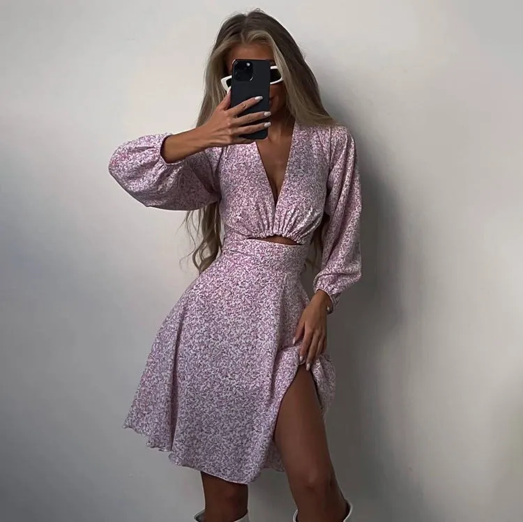 Long-Sleeved V-Neck pink Dress