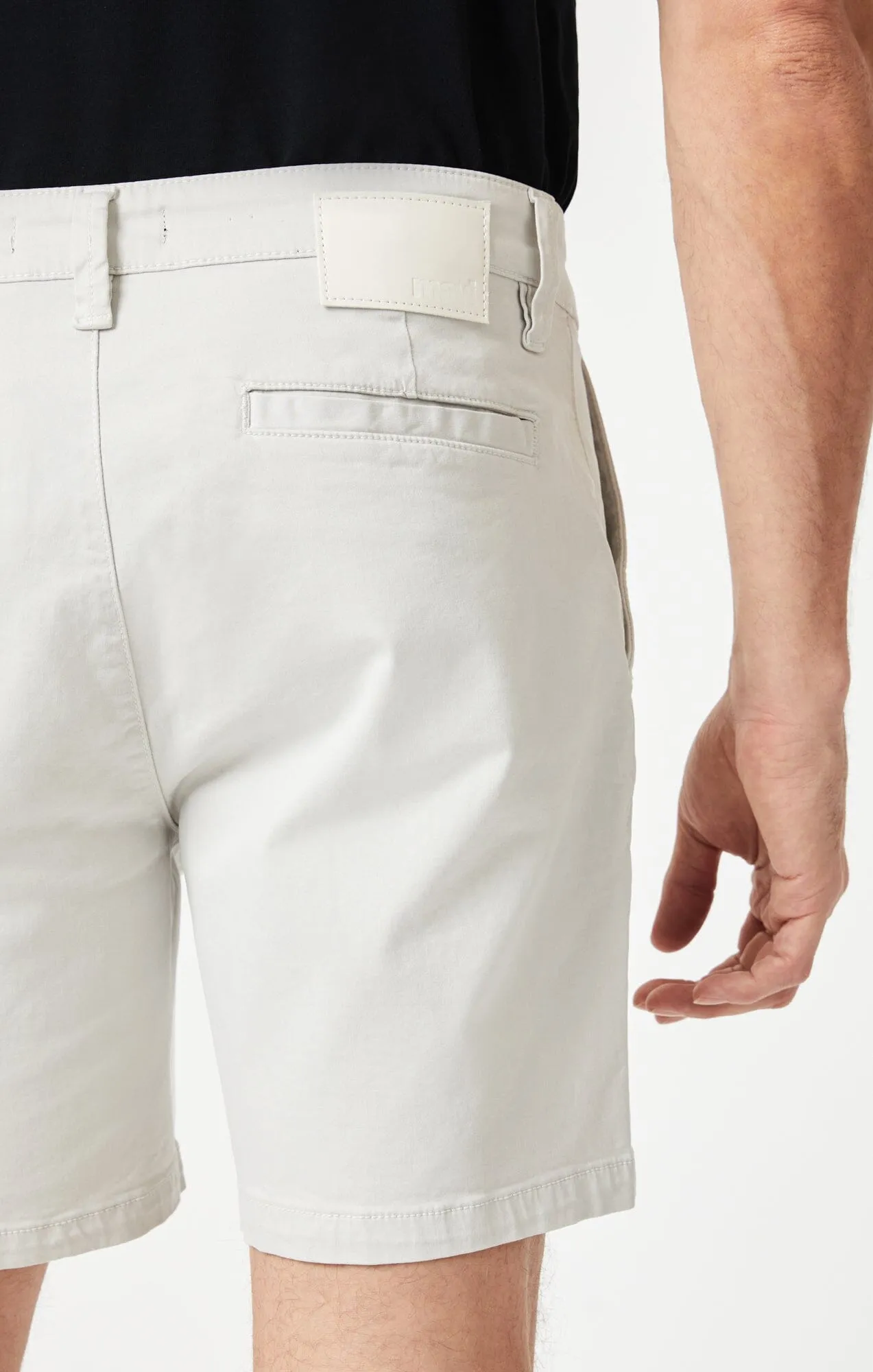 NATE SHORTS IN OYSTER MUSHROOM TWILL