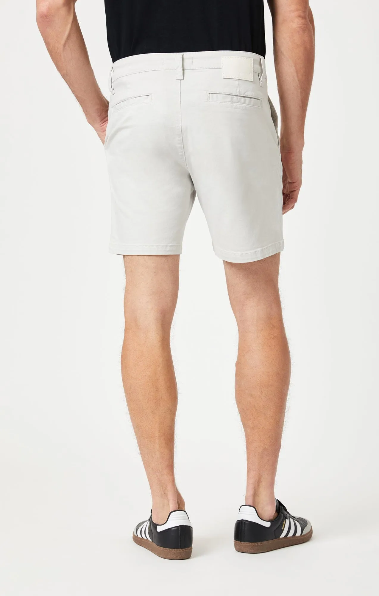 NATE SHORTS IN OYSTER MUSHROOM TWILL