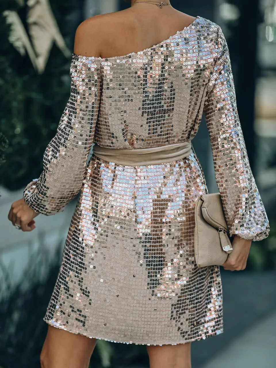 Open shoulder gold sequins belted evening dress